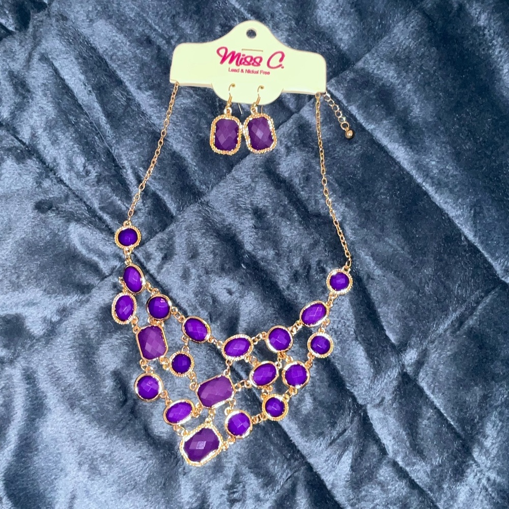 Jewelry - Picture 2 of 2